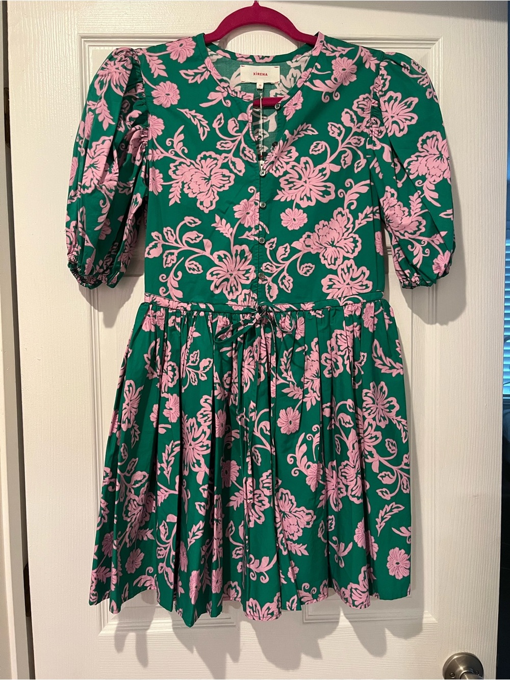 XiRENA Green Floral Mini Dress with Pink Print